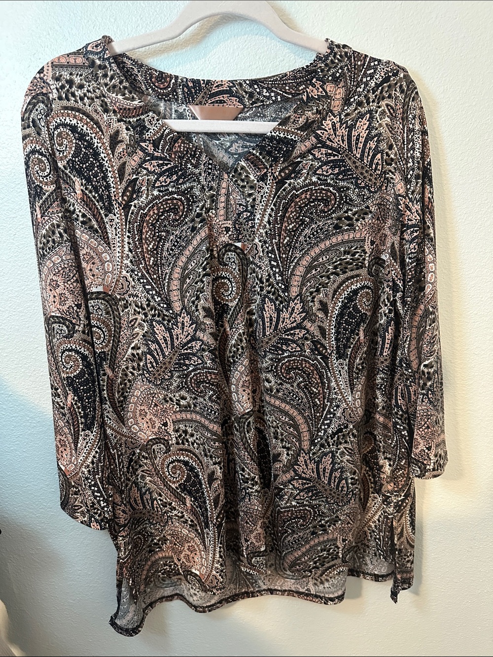 Paisley V-Neck Tunic Top in Black and Pink